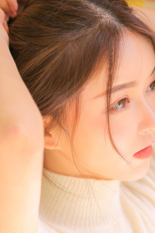 小莹客厅激情全部阅读